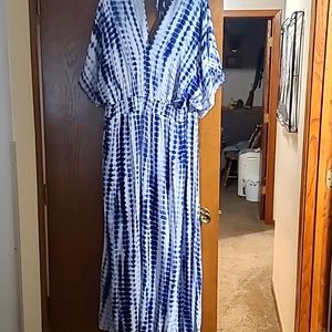 Nina Leonard maxi dress